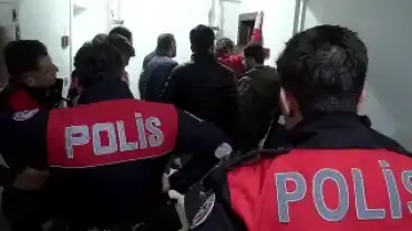 Erzurum'da Anneanne Bıçakla Yaralandı, Torunu Gözaltına Alındı