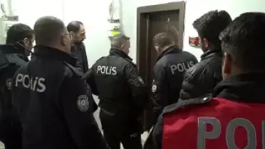 Erzurum'da Anneannesini Rehin Alan Genç Teslim Oldu