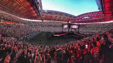 Galatasaray'ın Şampiyonluk Kutlaması 200 Milyon Lira Gelir Getirdi