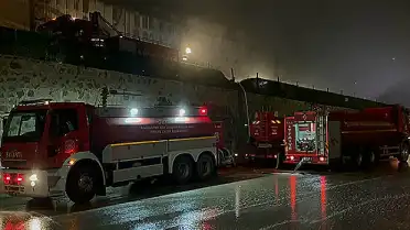 Gaziantep'te Mobilya Fabrikasında Çıkan Yangın Kontrol Altına Alındı