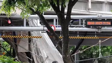 Güney Kore'de Üst Geçit Çöktü: 3 Ölü, 3 Yaralı