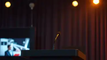 İran Basını, Trump'ın Özgürlük Projesi'ni 'Başarısızlık' Olarak Nitelendirdi
