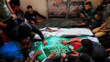 Hamas'ın Askeri Liderlerinden E.H. ve Ailesi İsrail Saldırısında Hayatını Kaybetti