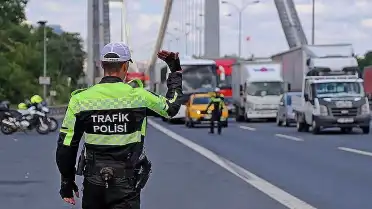 İstanbul'da Bazı Yollar ve Metro Hatları Trafiğe Kapatıldı