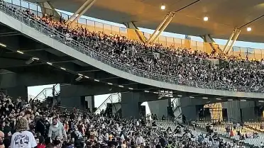Kanye West Konseri İçin Atatürk Olimpiyat Stadyumu'nda On Binlerce Kişi Toplandı