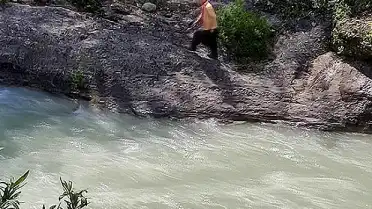 Karaisalı'da Serinlemek İçin Girdiği Çayda Akıntıya Kapıldı