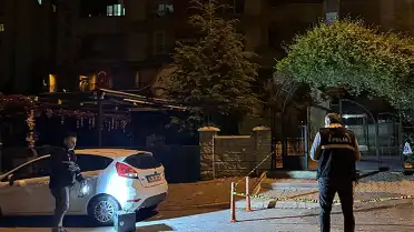 Kayseri'de Kadın Kurtarmaya Çalışan Kardeşler Bıçakla Yaralandı