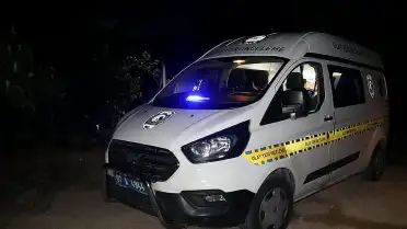 Kepez'de Borç Tartışması Kanla Bitti: 1 Kişi Bıçaklanarak Öldürüldü