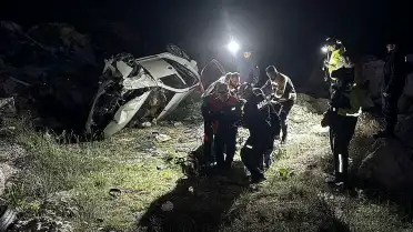 Kütahya'da Trafik Kazası: 3 Yaralı