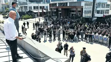 Mahmut Tanal'ın Bayram Tatili Tepki Çekti