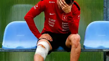Milli Futbolcu K.A.'nın Sakatlık Durumu ve Dünya Kupası Kadrosundaki Yeri Belirsizliğini Koruyor