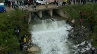 Muş'ta Derede Kaybolan G.Y.'ye Ait Eşyalar Bulundu, Arama Çalışmaları Sürüyor