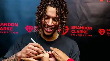 NBA Oyuncusu B.C. Hayatını Kaybetti