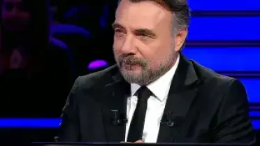 O.K. Gıda Zehirlenmesi Şüphesiyle Hastaneye Kaldırıldı