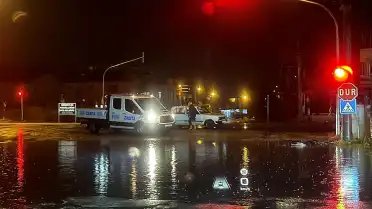 Osmaniye'de Şiddetli Yağış Hayatı Olumsuz Etkiledi: Sel ve Su Baskınları Meydana Geldi