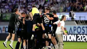 Paderborn, Wolfsburg'u Uzatmada Yenerek Bundesliga'ya Yükseldi
