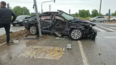 Sakarya'da Zincirleme Kazada 6 Kişi Yaralandı