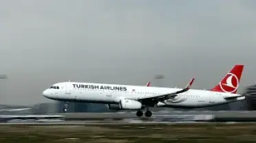 THY, Sumud Filosu'nda Alıkonulan Türk Vatandaşları İçin İsrail'e 3 Uçak Gönderdi