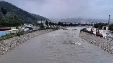 Tokat'ta Taşkın Nedeniyle 4 Bin Haneden Fazla Konut Tahliye Edildi