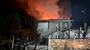 Tosya'da Çıkan Yangında Ev Kullanılmaz Hale Geldi