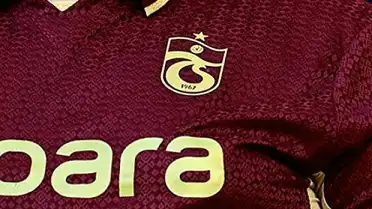 Trabzonspor Bayraklarına Bıçaklı Saldırı Kamerada