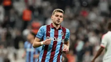 Trabzonspor, Ernest Muçi'nin Transferini KAP'a Bildirdi