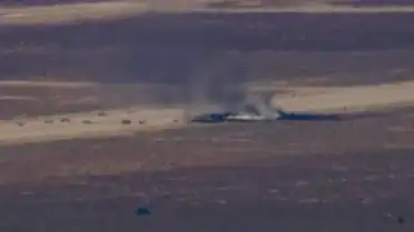 ABD Hava Kuvvetleri'ne Ait Bombardıman Uçağı Kalkıştan Hemen Sonra Düştü