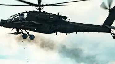 ABD Ordusuna Ait Helikopter Hürmüz Boğazı Yakınlarında Düştü, Mürettebat Kurtarıldı