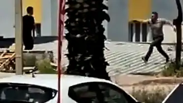 Adana'da Baba Oğlunu Öldürdü, Olay Yerinde Bekledi