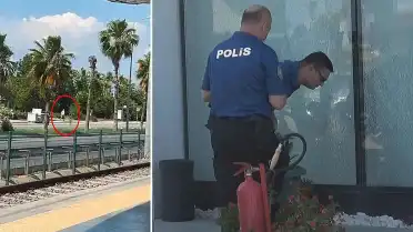 Antalya'da Otokoç Şubesine Silahlı Saldırı: 2 Şüpheli Yakalandı
