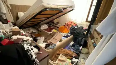 Avcılar'da Evcil Hayvanları Kilitleyip Altın ve Nakit Para Çaldılar