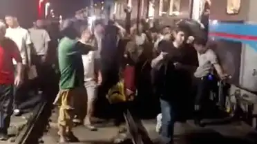 Bayrampaşa'da Trafoda Patlama: Tramvay Seferleri Aksadı, Bölgede Gaz Kokusu Paniği