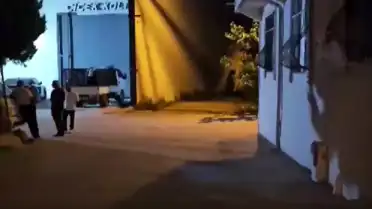 Bursa Yıldırım'da Genç Kadın Servis Aracından İndirildikten Sonra Kaçırıldı
