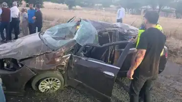 Diyarbakır'da Trafik Kazası: Anne ve Küçük Çocuğu Hayatını Kaybetti