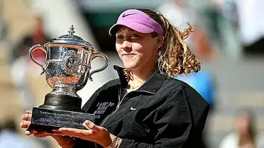 Fransa Açık Tenis Turnuvası'nda Şampiyon Mirra Andreeva Oldu