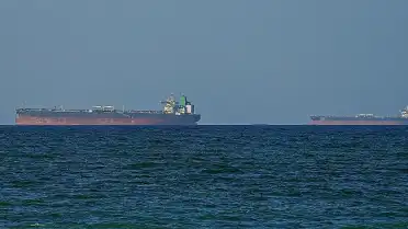 İran Gemileri Abluka Bölgesinden Sorunsuz Geçti