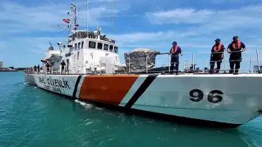 Karadeniz'de Saldırıya Uğrayan Balıkçı Teknesindeki Yaralılar Tahliye Edildi