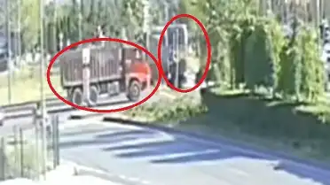 Kayseri'de Kamyon ve Tramvay Çarpıştı: 5 Yaralı