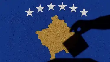 Kosova'da Erken Genel Seçim İçin Oy Kullanma İşlemi Başladı
