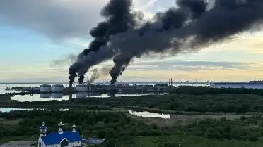 St. Petersburg'da Yakıt Terminaline Saldırı: Putin'in İmajına Darbe