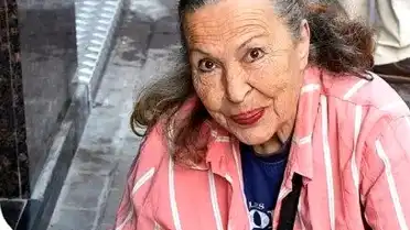 Yeşilçam Sanatçısı Emel Yıldız Hayatını Kaybetti