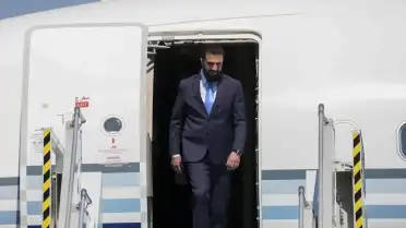 Ankara'ya Ziyaret: Suriye Cumhurbaşkanı Ahmed Şara Esenboğa Havalimanı'na İndi