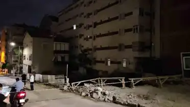 Bahçelievler'de İnşaat Çalışması Sırasında Bina Tahliye Edildi