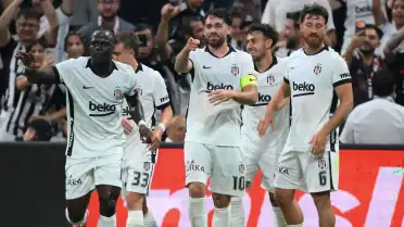 Beşiktaş, UEFA Avrupa Ligi 2. Eleme Turu İlk Mücadelesinde Midtjylland'ı 1-0 Yenilgiye Zorladı