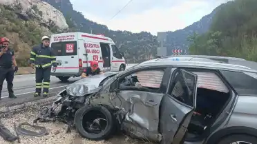 Burdur Ağlasun'da Trafik Kazası: 4 Yaralı
