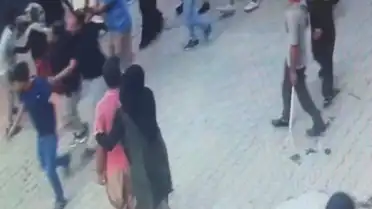 Eskişehir'de Çıkan Kavgada 2 Polis Memuru ve 7 Kişi Yaralandı: Görüntüler Ortaya Çıktı