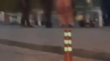 Fatih'te 18 Yaşından Küçük 3 Şüpheli Kadına Tacizde Bulundu