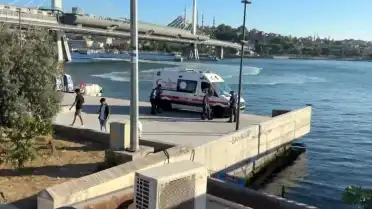 Haliç'te Tur Teknesinin Köprü Ayağına Çarpması Sonucu Denize Düşen Personelin Cansız Bedenine Ulaşıldı