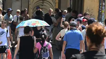 İtalya'da Aşırı Sıcaklar, Fırtınalar ve Orman Yangınları Hayatı Olumsuz Etkiliyor