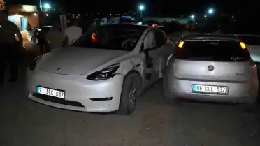 Kırıkkale'de Trafik Kazası: 4 Yaralı, Bir Sürücü Kaçtı
